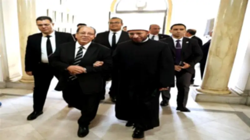 وزير الأوقاف ومحافظ القاهرة يشاركان في تأبين مفيد شهاب