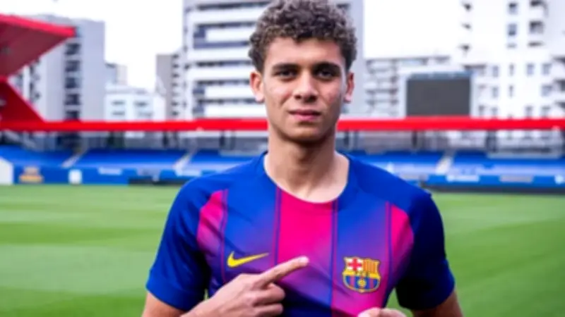 برشلونة يقرر تفعيل شراء حمزة عبد الكريم بعد تألقه مع الشباب