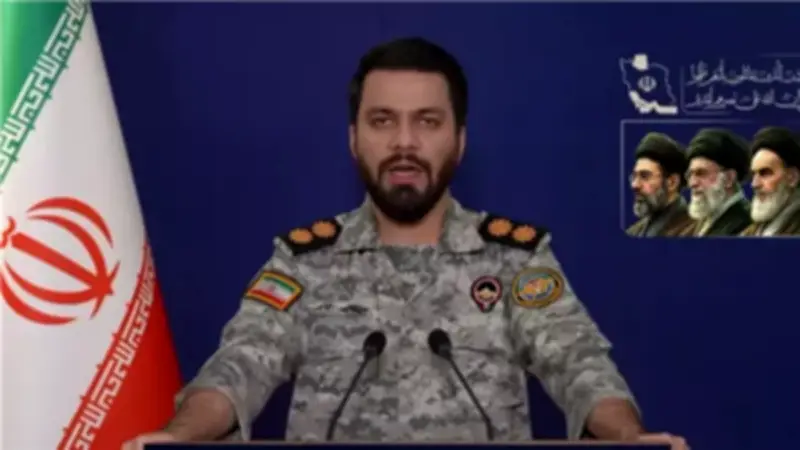 مقر خاتم الأنبياء الإيراني يحذر: أي عمل عدواني أمريكي يهدد أمن السفن