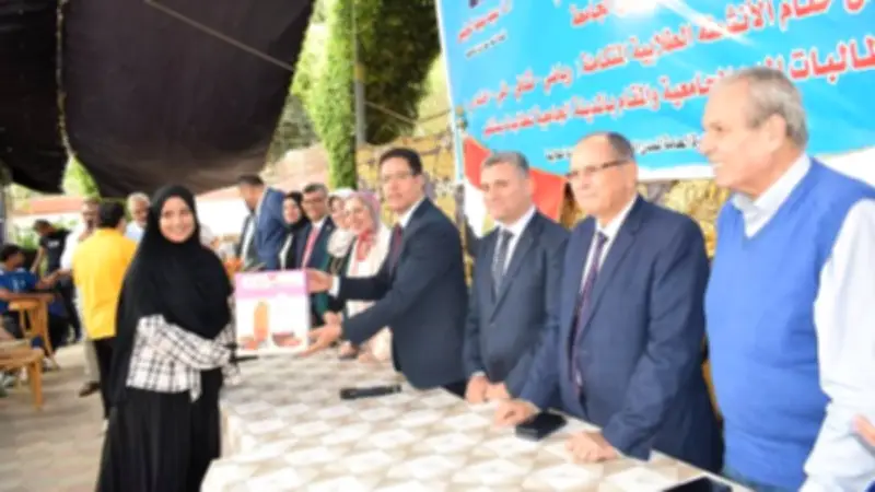 رئيس جامعة بنها يؤكد تعزيز القيم والحفاظ على الهوية المصرية