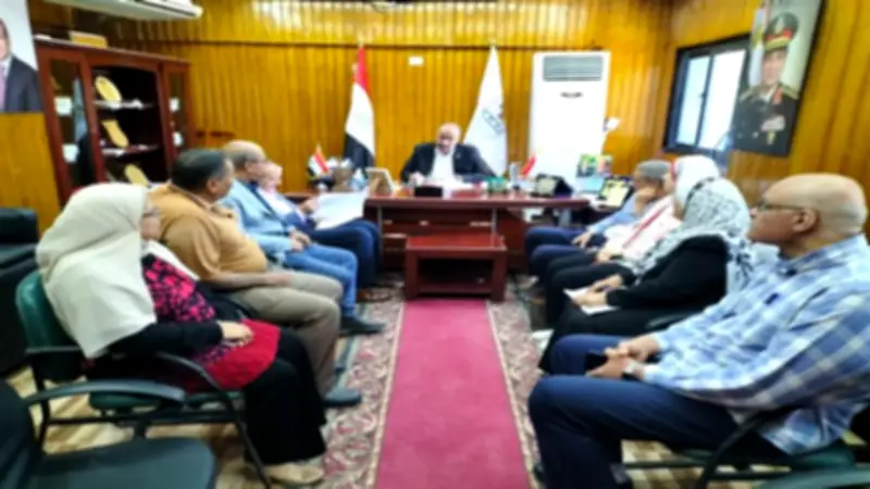 وكيل تعليم بني سويف يبحث تطوير منظومة التغذية المدرسية