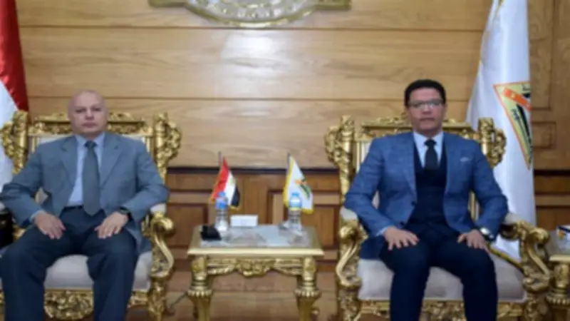 بروتوكول تعاون بين جامعة بنها وصندوق دعم الغزل والمنسوجات
