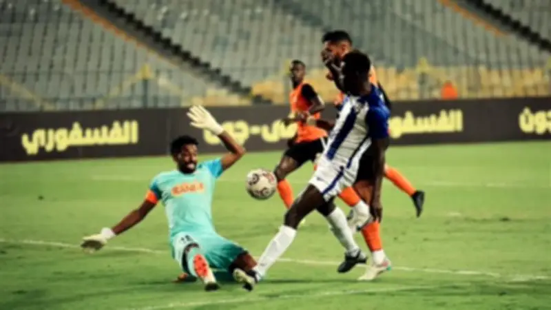 المقاولون العرب يتقدم على فاركو بهدف في الشوط الأول بالدوري المصري