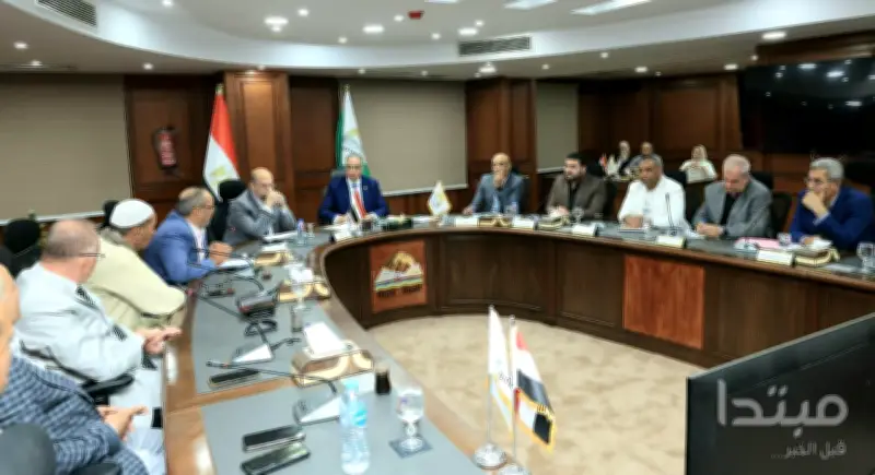 محافظ الجيزة يؤكد حرصه على دعم أصحاب الأنشطة الصناعية وتذليل العقبات