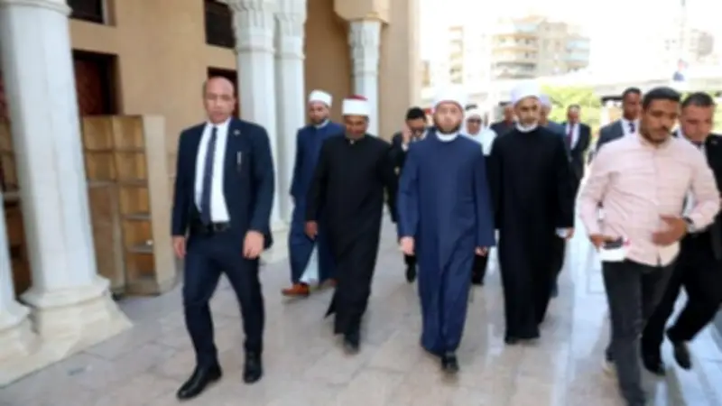 وزير الأوقاف يتفقد مسجد يوسف الصحابي ويوجه بتطوير ملحقه