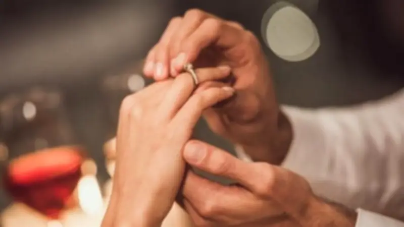أمين الفتوى يوضح حكم رد المهر بعد فسخ الخطوبة دون سبب
