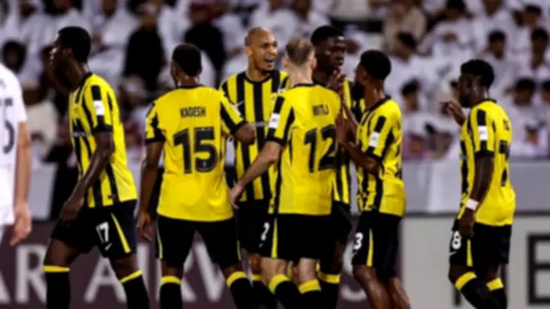 كونسيساو يعلن تشكيل اتحاد جدة لمواجهة الخلود في الدوري السعودي