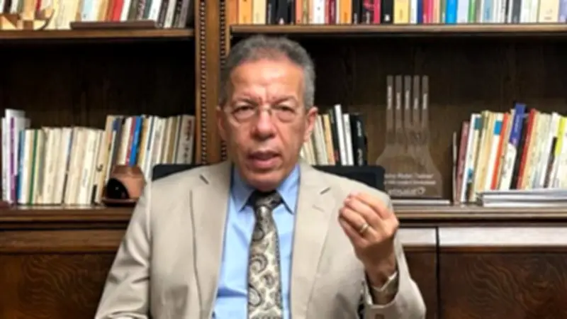 نقيب الأطباء يعلن ضوابط جديدة للظهور الإعلامي للأطباء