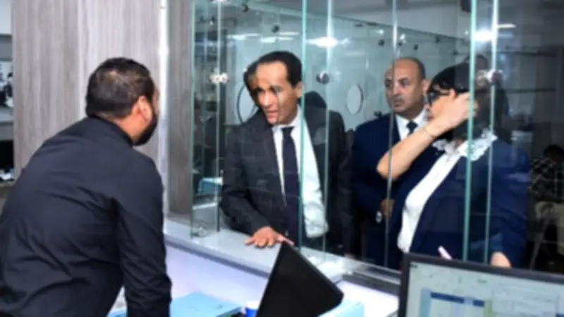 رئيس هيئة الاستثمار يتفقد مركز خدمات المستثمرين ويوجه بتطوير شامل