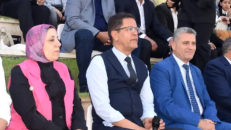 رئيس جامعة بنها يؤكد دعم الطلاب المتميزين والموهوبين والنوابغ