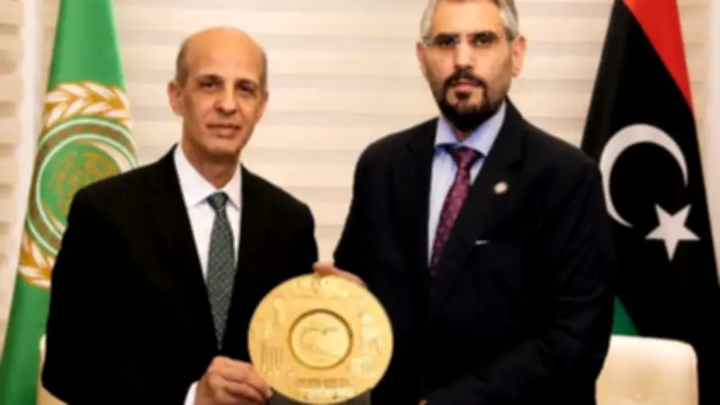 رئيس جامعة بني سويف يبحث تعزيز التعاون الأكاديمي مع ليبيا