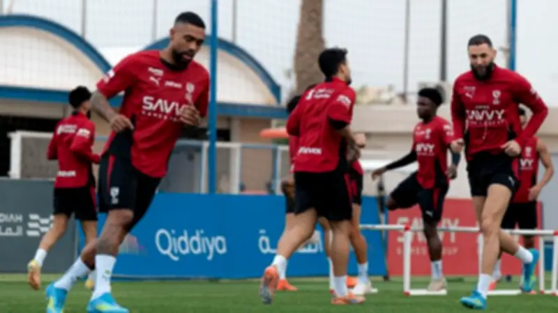 المؤجلات تشعل الدوري السعودي.. الهلال يطارد الصدارة ومواجهة الخليج تفتح باب الحلم قبل الديربي الحاسم