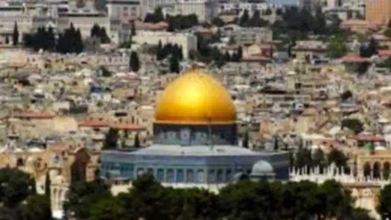 الاحتلال يشن اقتحامات واسعة بالضفة ويهدم منشآت فلسطينية