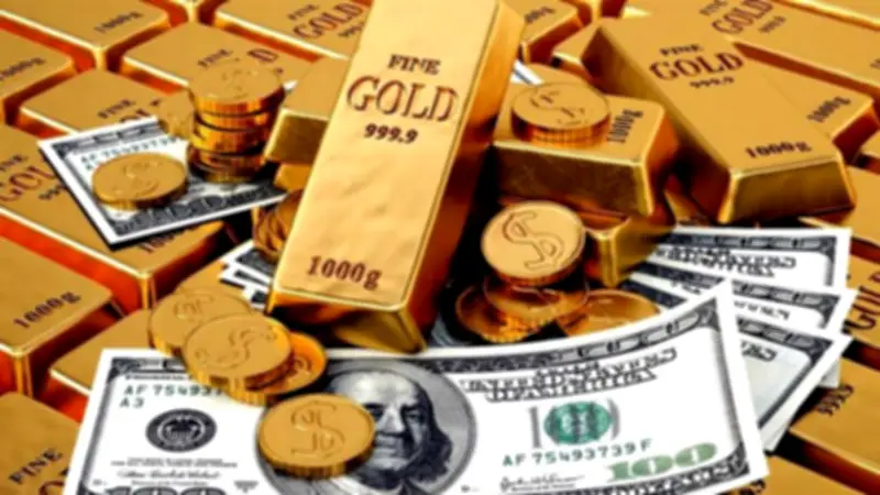الذهب بين ضغوط الدولار والتوترات الجيوسياسية.. مكاسب محدودة وتوقعات بصعود طويل الأجل