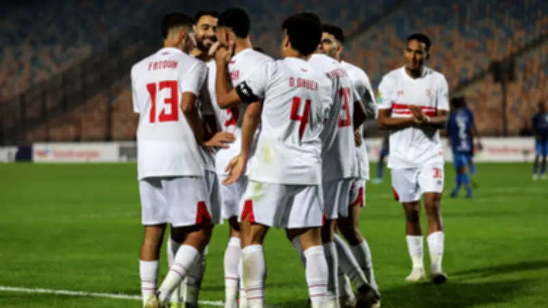 طاقم تحكيم مباراة الزمالك وسموحة يتعرض لحادث سير قبل اللقاء