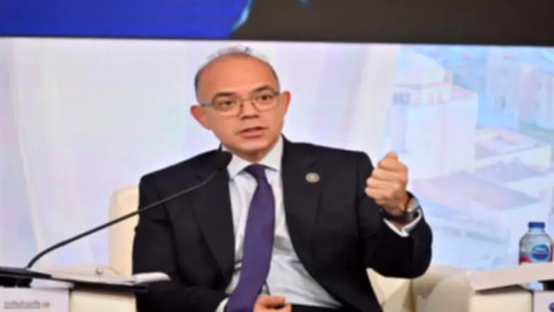 وزير الاستثمار: تبسيط الإجراءات واختصار الدورة المستندية لجذب استثمارات نوعية