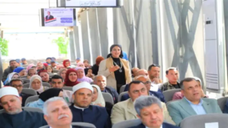 محافظ دمياط يهنئ أبناء المحافظة بالعيد القومي ويستعرض الإنجازات