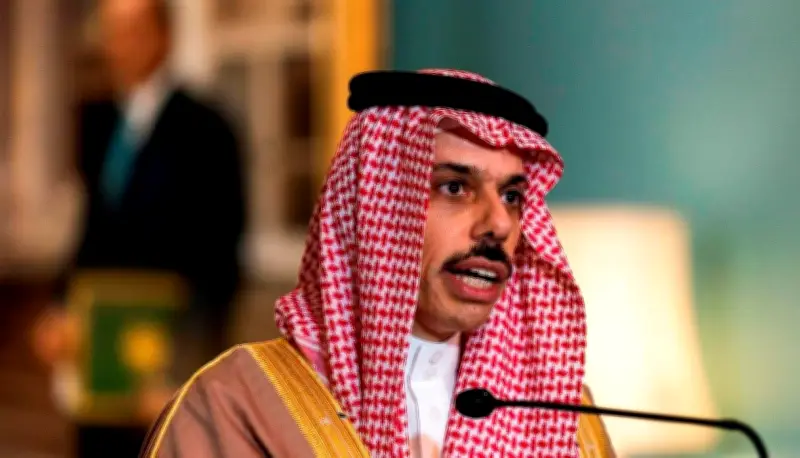 وزير الخارجية السعودي يبحث هاتفياً مع نظيره الإيراني آخر التطورات الإقليمية