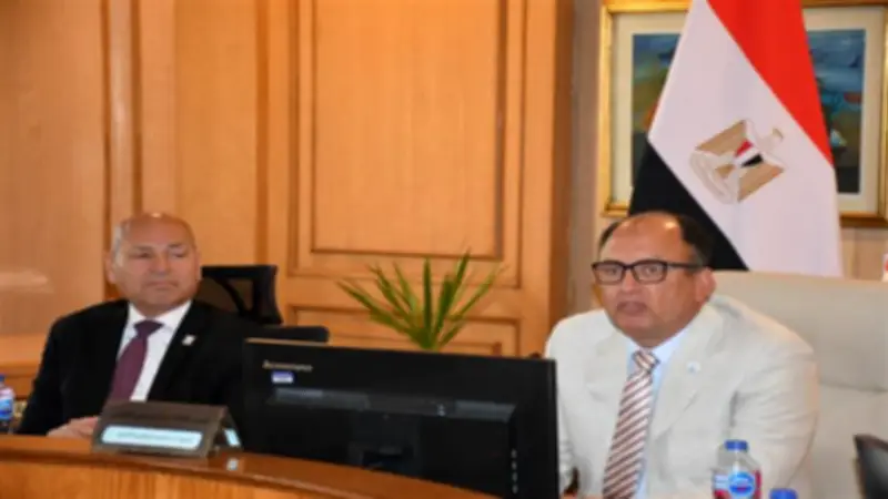 رئيس جامعة العاصمة: مراكز التميز ركيزة التطوير وربط التعليم بالصناعة