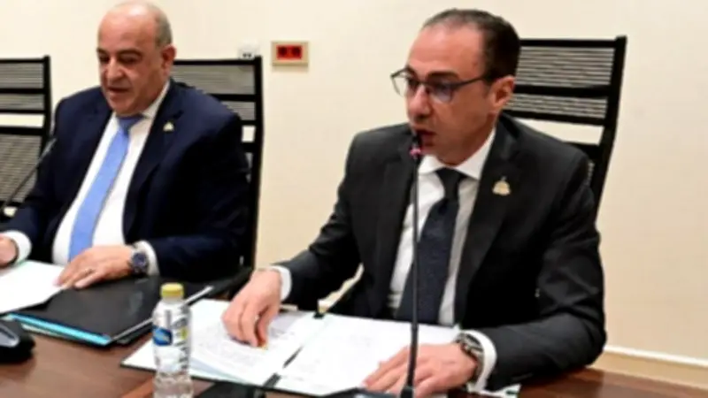 رئيس صحة النواب يطالب بتشديد الرقابة على المستلزمات الطبية ودعم الخدمات الصحية