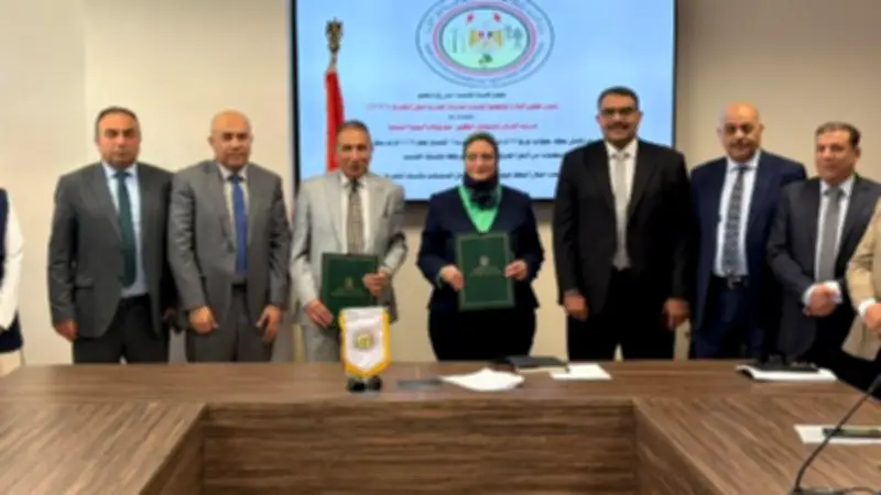 شركة نقل الكهرباء توقع عقداً لتأهيل محطة محولات جرجا في سوهاج