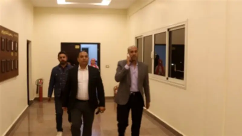 رئيس جهاز مدينة الشروق يتفقد نادي جرين هيلز ويشيد بجهود التطوير
