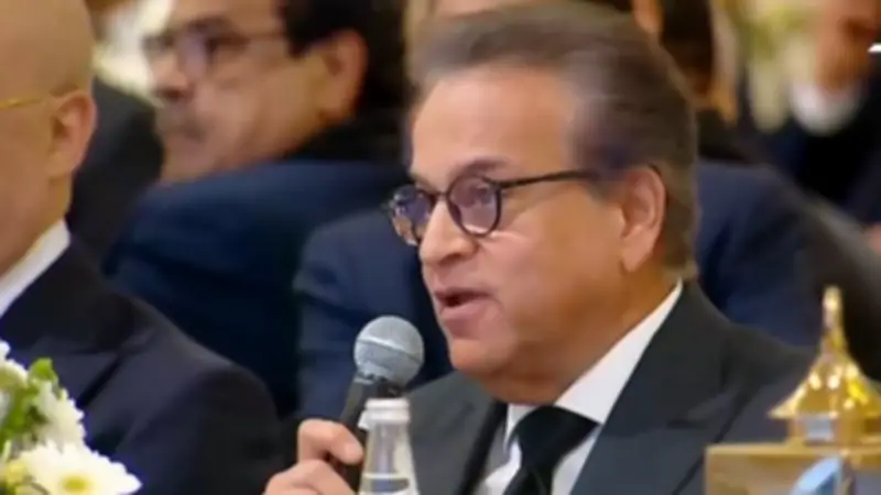 مصدر يوضح حقيقة مغادرة وزير الصحة اجتماع النواب غاضبا
