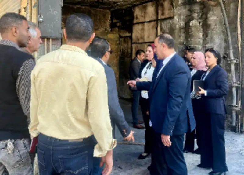 النيابة تعاين حريق ميدان الجيزة وتكلف الأدلة الجنائية بفحص الموقع