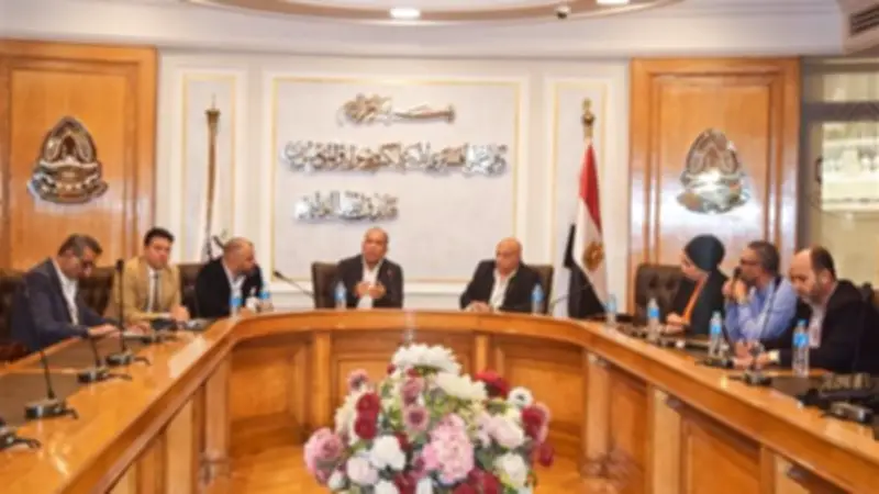 شعبة النقل الدولي تناقش خطط تطوير القطاع وترفع مذكرة عاجلة للعشري