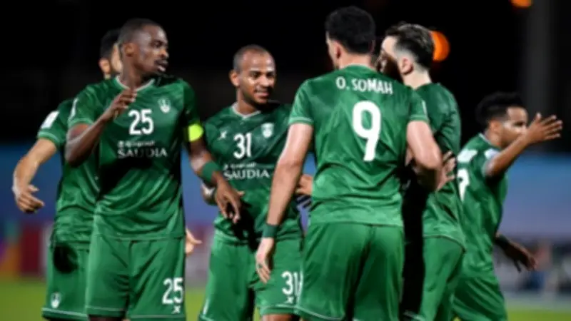 هاتريك إيفان توني يقود أهلي جدة لسحق الفتح بثلاثية في الدوري السعودي