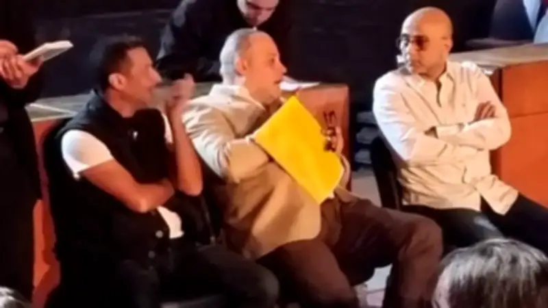 مسرح البالون يبدأ تحضيرات عيد الأضحى بغرام في الكرنك