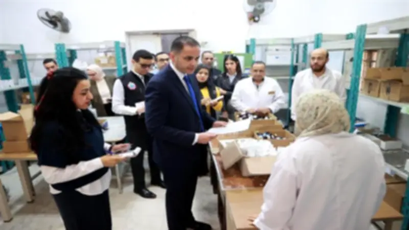 نائب وزير الصحة يتفقد منشآت صحية بالفيوم ويوجه بإحالة مقصرين للتحقيق