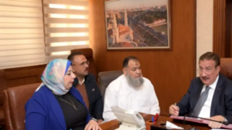محافظ بورسعيد يواصل لقاءاته الجماهيرية ويوجه بسرعة حل شكاوى المواطنين