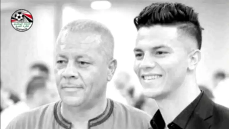 اتحاد الكرة ومنتخب مصر ينعيان والد محمد شحاتة