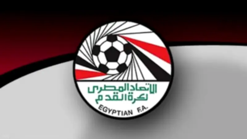 اتحاد الكرة ينعى والد محمد شحاتة ويقدم التعازي للاعب والزمالك