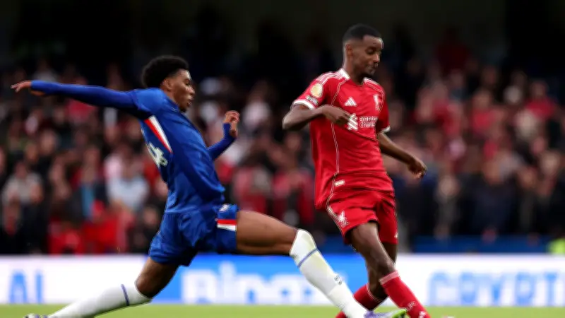 موعد مباراة ليفربول وتشيلسي في الدوري الإنجليزي والقنوات الناقلة
