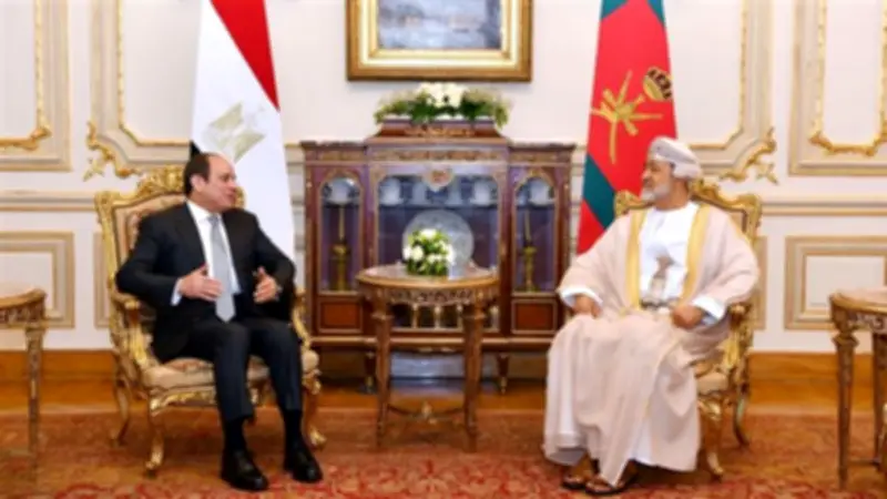 السيسي وسلطان عمان يبحثان قضايا المنطقة وتداعياتها