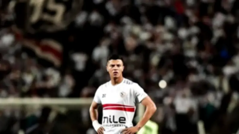 محمد شحاتة يقرر الاستمرار مع الزمالك في الجزائر بعد وفاة والده