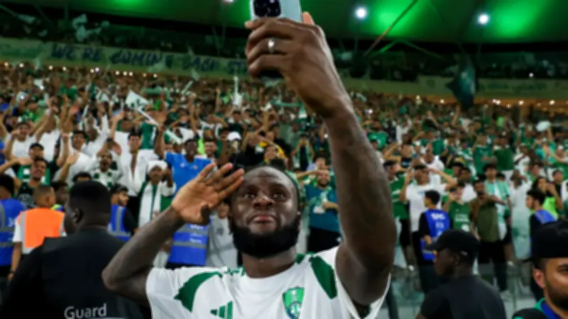 فرانك كيسيه يرفض تمديد عقده مع الأهلي ويعود إلى أوروبا