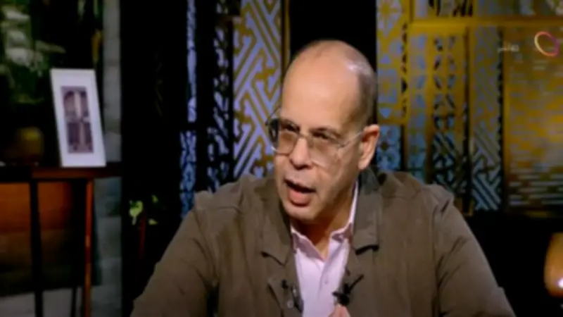 أكرم القصاص: سلطنة عمان لعبت دوراً محورياً لمنع الحرب الأمريكية الإيرانية