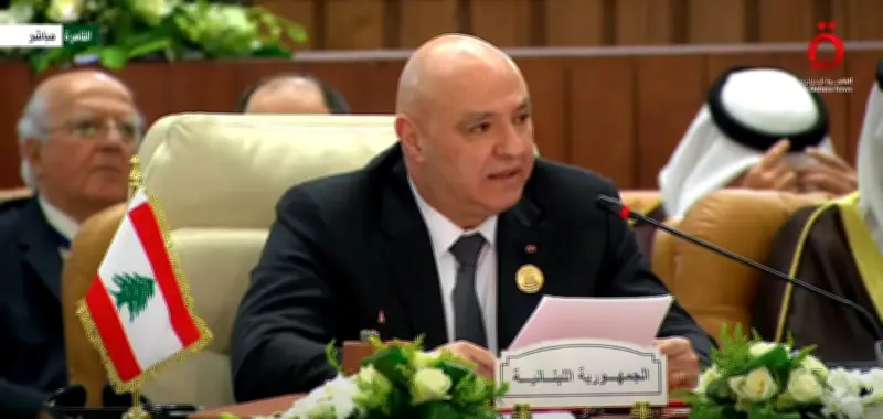 الرئيس اللبناني يحيي تضحيات الصليب الأحمر ويدعو لوقف استهداف المسعفين