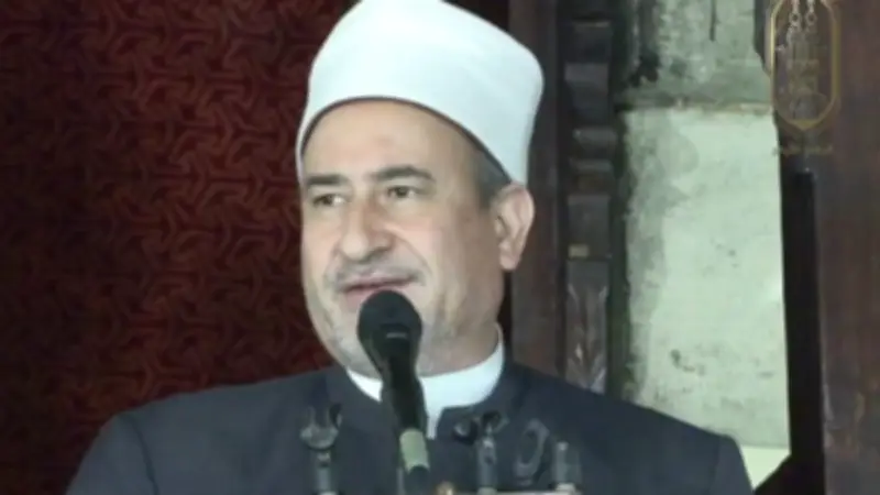 خطيب الأزهر: صيام عرفة يكفر ذنوب عامين لغير الحاج ويوصي باغتنام العشر