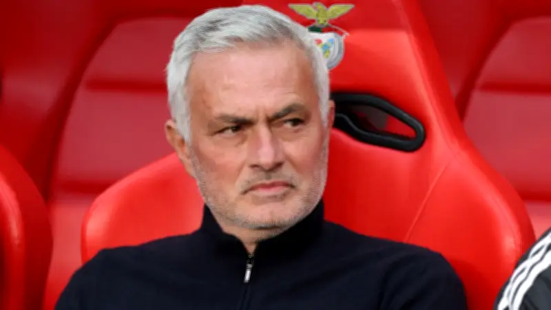 القبضة الحديدية تعود.. لماذا بات مورينيو الملاذ الأخير لريال مدريد؟