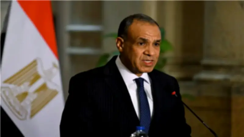 مصر تدعم الحلول الدبلوماسية بين أمريكا وإيران في اتصال وزير الخارجية بنظيره الفرنسي
