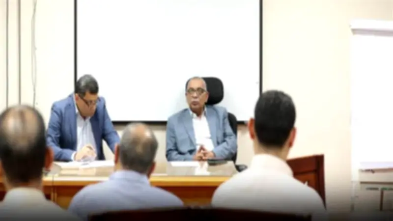 رئيس مياه المنيا يوجه بوضع جدول زمني لتجهيز غرفة الأزمات والطوارئ