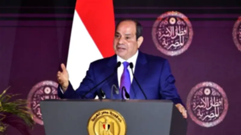 السيسي وماكرون يبحثان تثبيت وقف الحرب في غزة وإعادة الإعمار
