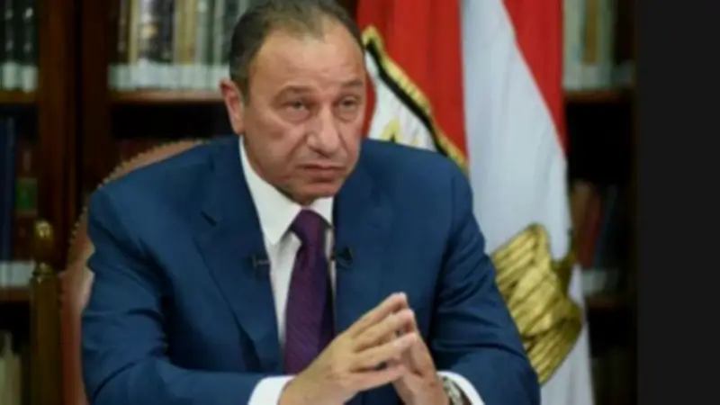 الخطيب يهنئ سيدات يد الأهلي بالدوري والثلاثية المحلية
