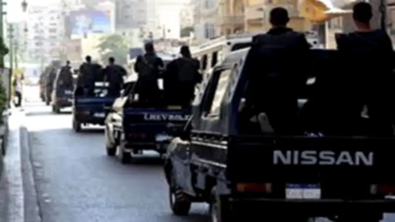 الشرطة تحدد هوية المتهم بالنصب على المواطنين بزعم إنهاء إجراءات السفر بالجيزة