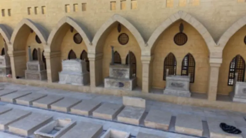 محافظ القاهرة يعلن انتهاء ترميم مقبرة الخالدين التي تضم رفات أحمد شوقي