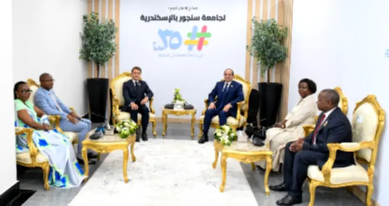 السيسي وماكرون يفتتحان جامعة سنجور في برج العرب